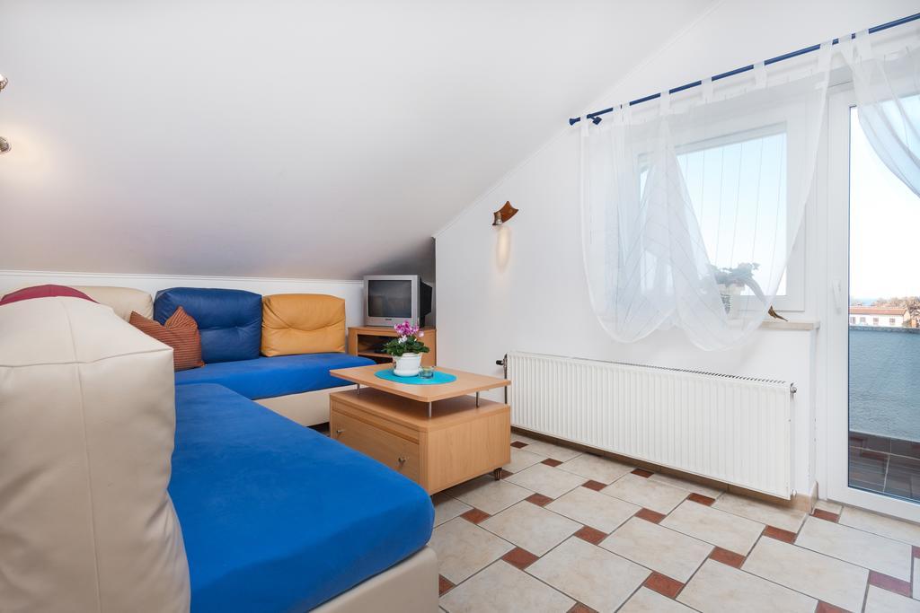Apartments Villa-Passat Porec Bagian luar foto