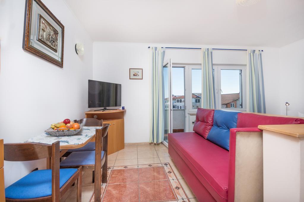 Apartments Villa-Passat Porec Bagian luar foto