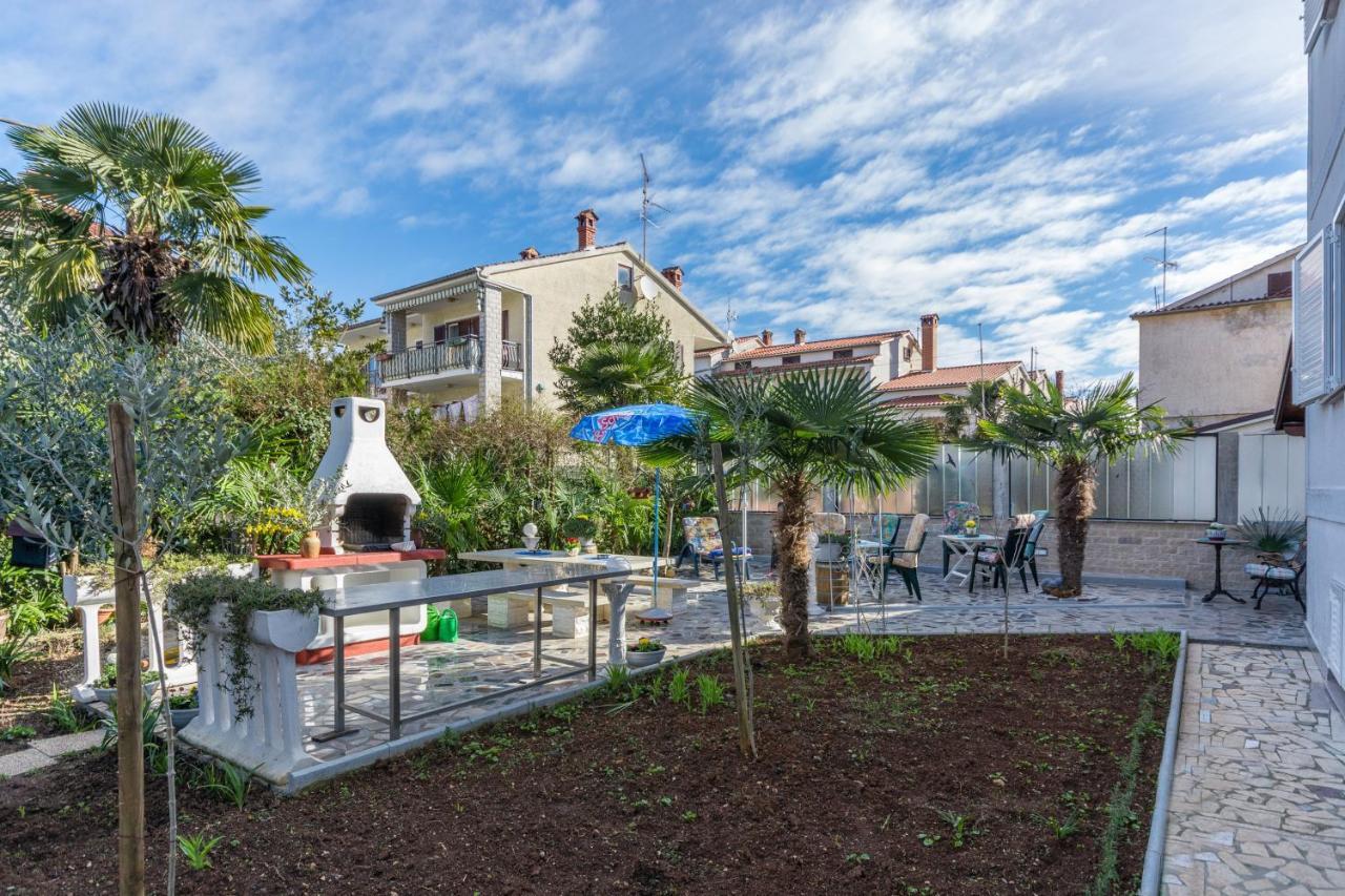 Apartments Villa-Passat Porec Bagian luar foto