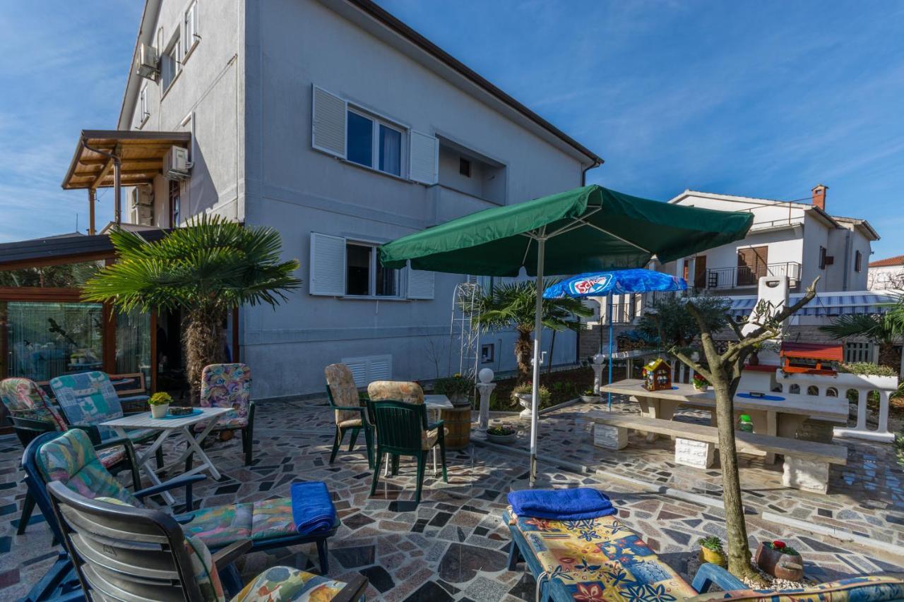 Apartments Villa-Passat Porec Bagian luar foto